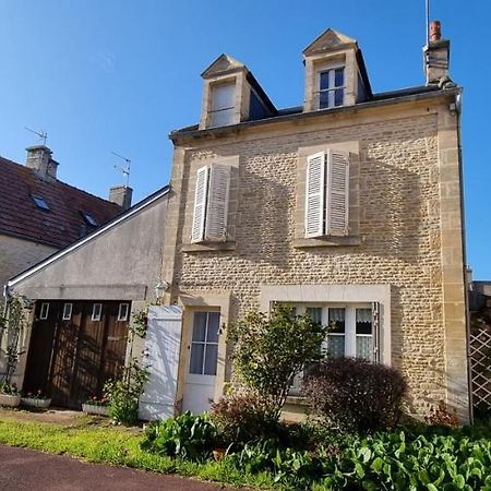 Maison De Vacances Bord De Mer Normandie Plage Du Debarquement Proche Caen Bernières-sur-Mer Eksteriør bilde